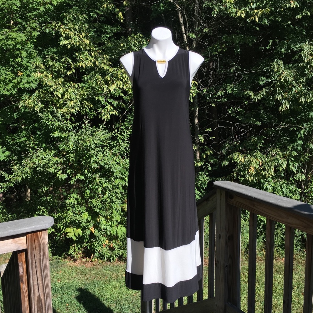 Drapers & Damon’s column dress size M